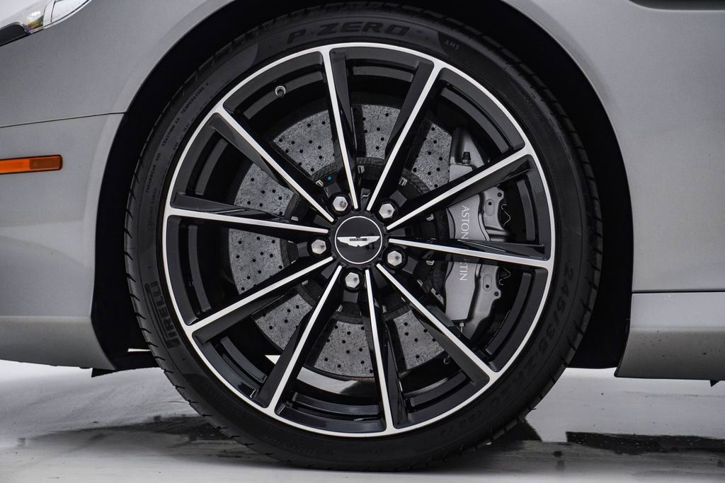 Used 2016 Aston Martin DB9 GT RWD image 17