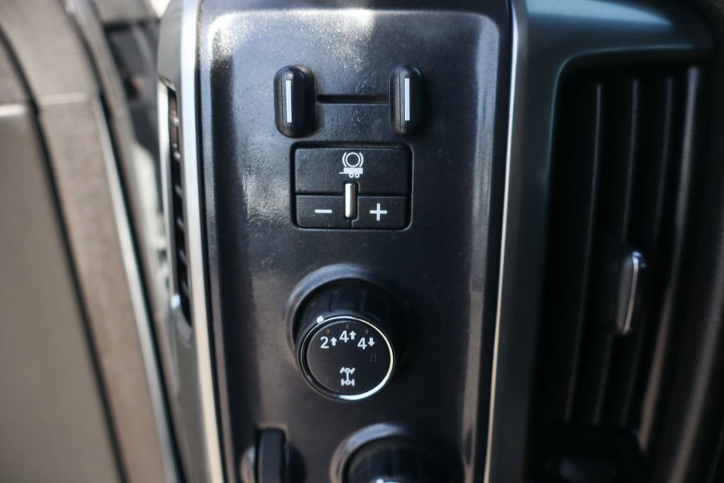 Used 2019 Chevrolet Silverado 3500 LTZ w/ Duramax Plus Package AWD/4WD image 26