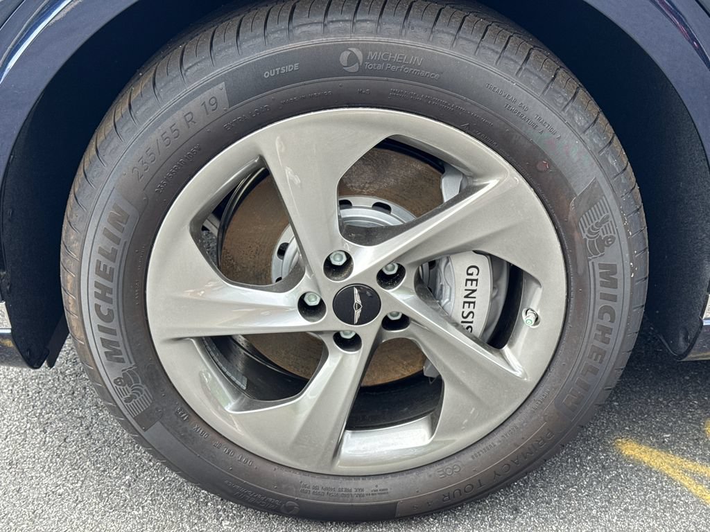New 2026 Genesis GV70 2.5T Select AWD/4WD image 11