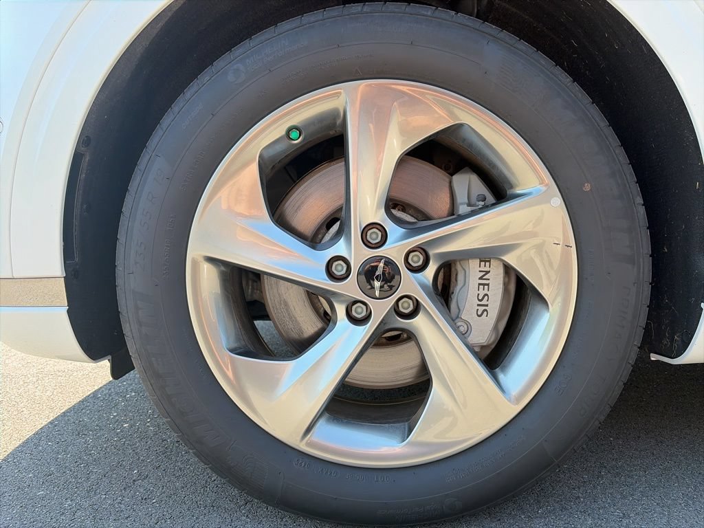 Certified 2026 Genesis GV70 2.5T Advanced AWD/4WD image 21