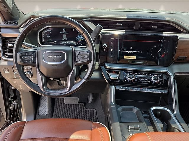 Used 2024 GMC Sierra 2500 Denali Ultimate w/ Max Trailering Package AWD/4WD image 13