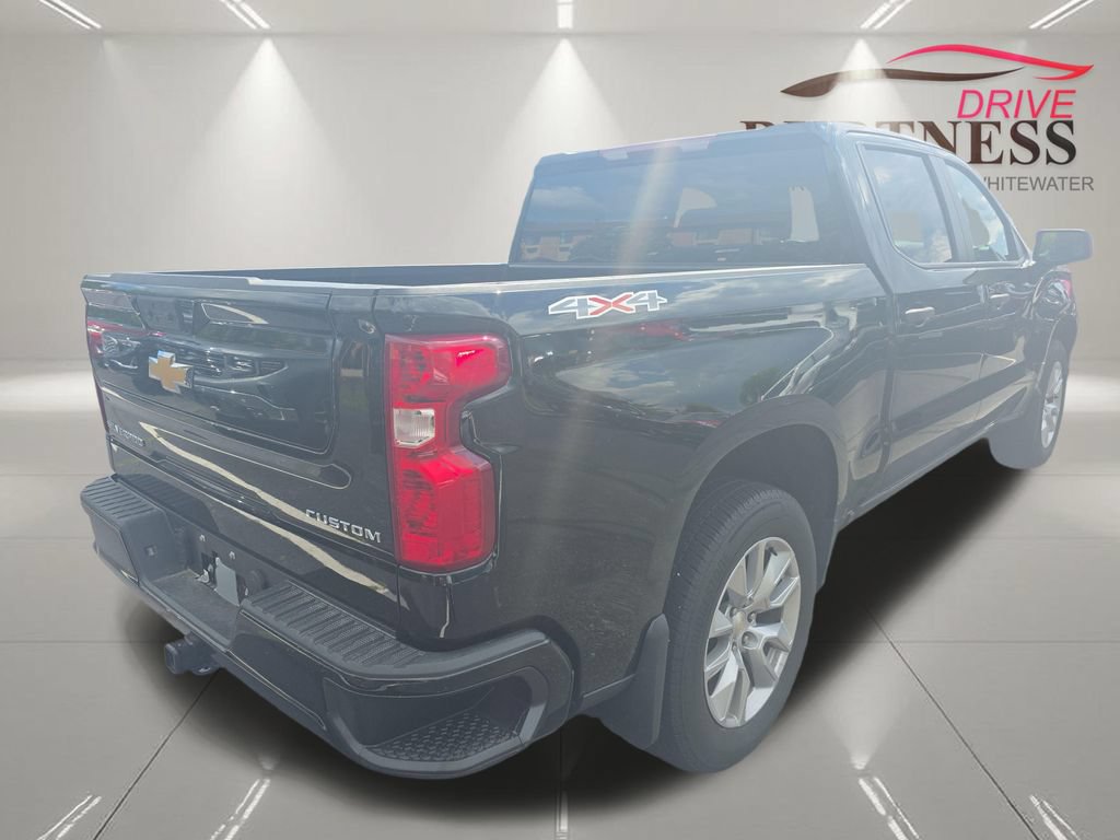 Used 2023 Chevrolet Silverado 1500 Custom AWD/4WD image 5