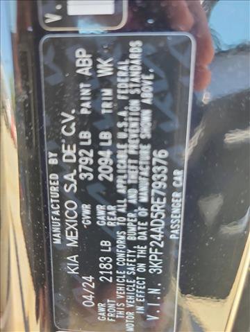 Used 2024 Kia Forte LXS image 24