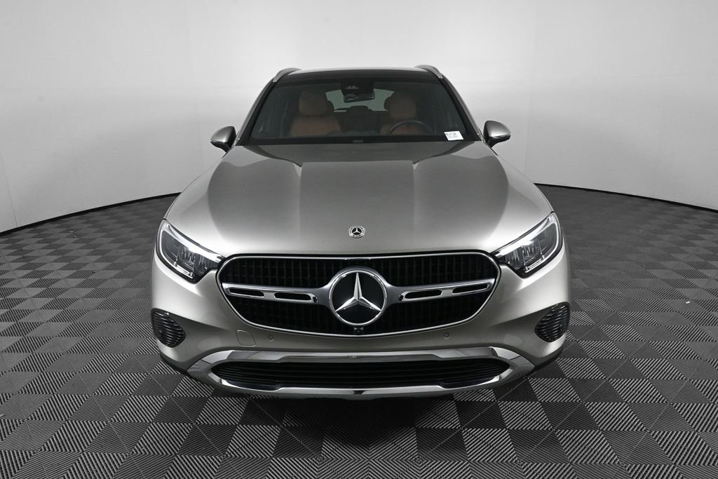 Used 2024 Mercedes-Benz GLC 300 image 34