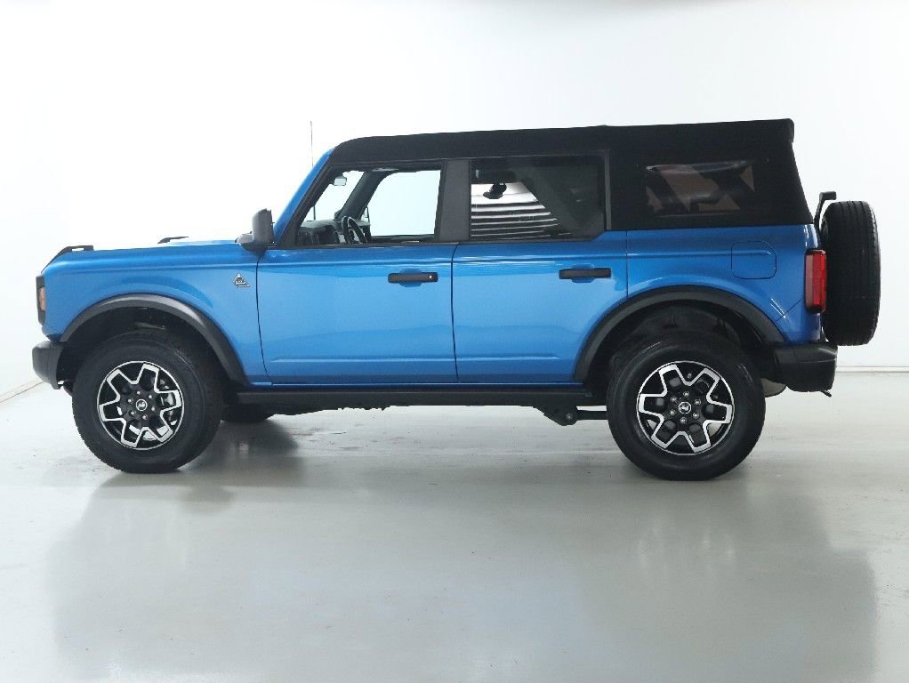 Used 2023 Ford Bronco Black Diamond image 40
