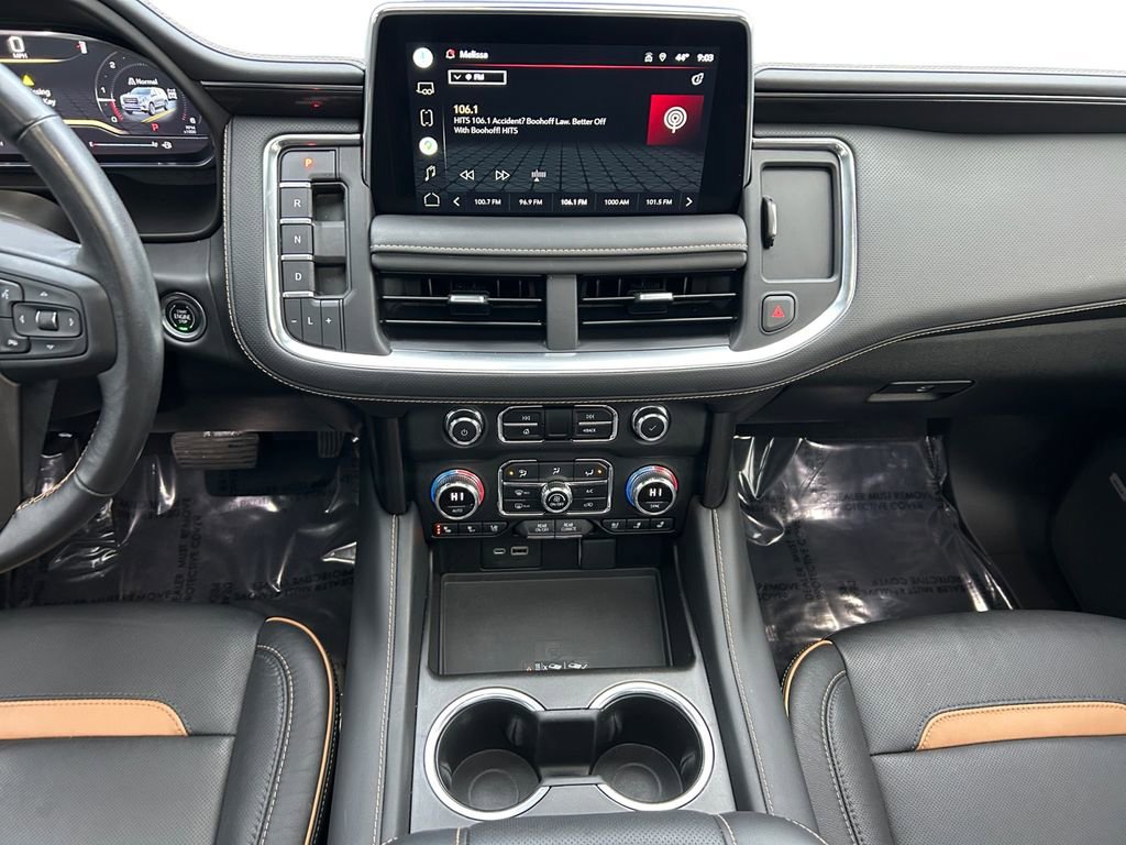 Used 2022 GMC Yukon AT4 w/ Technology Package image 12