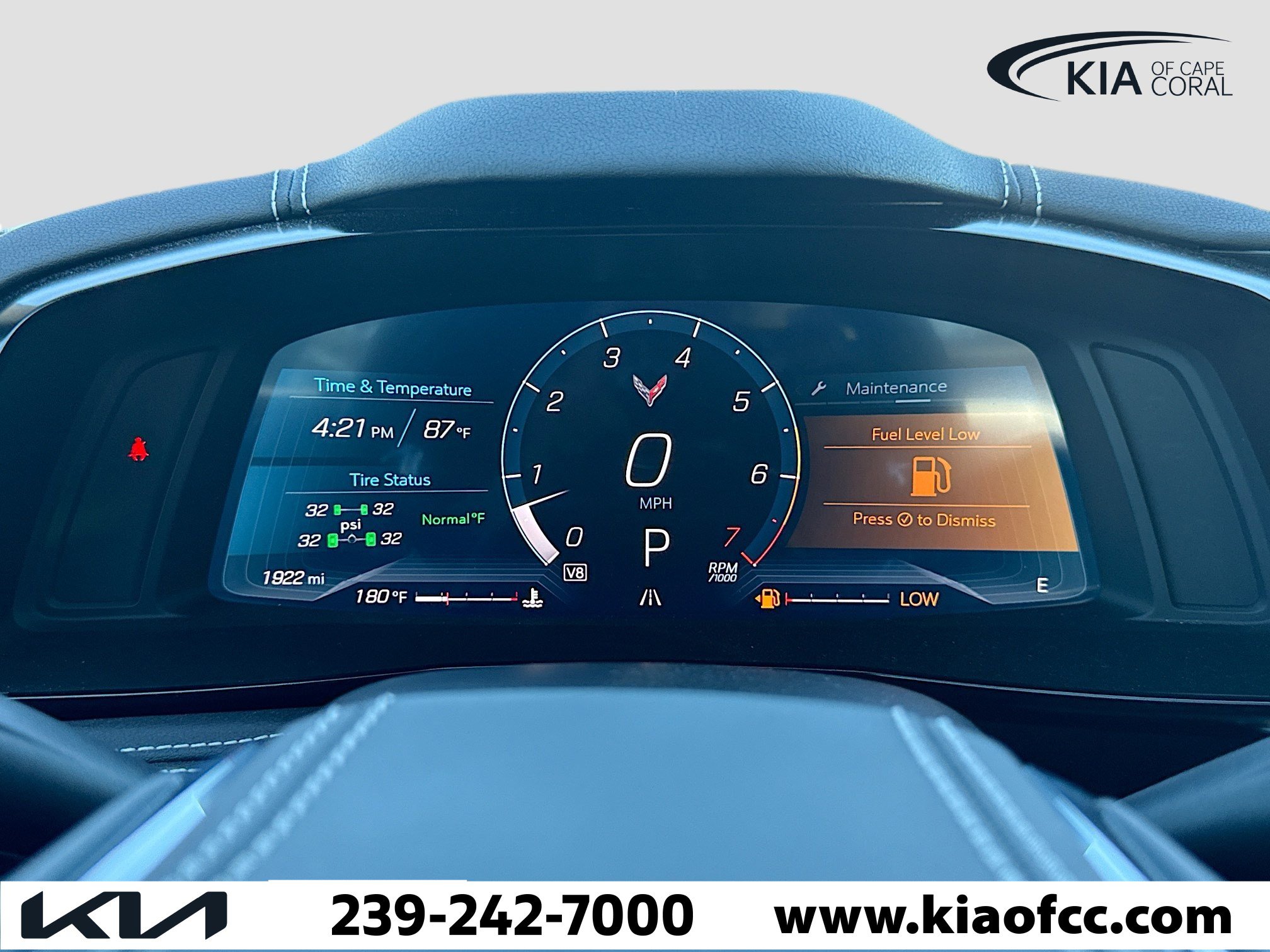 Used 2025 Chevrolet Corvette Stingray Preferred Conv w/ 2LT image 33