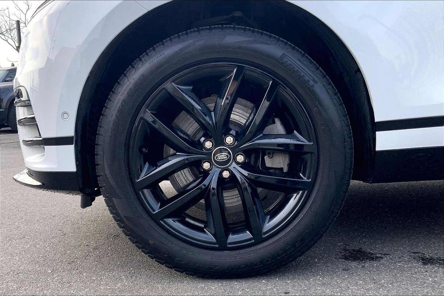 Used 2026 Land Rover Range Rover Velar Dynamic SE image 10