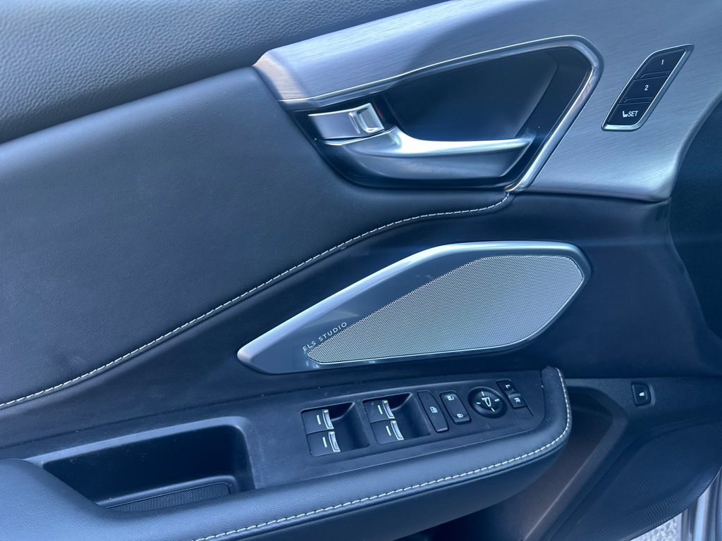 Used 2022 Acura RDX w/ Technology Package FWD image 10