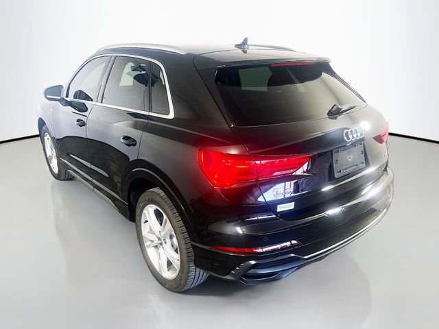 Used 2020 Audi Q3 2.0T Premium w/ Convenience Package image 6