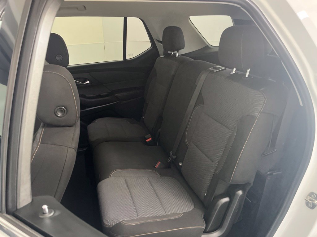 Used 2020 Chevrolet Traverse LS FWD image 20