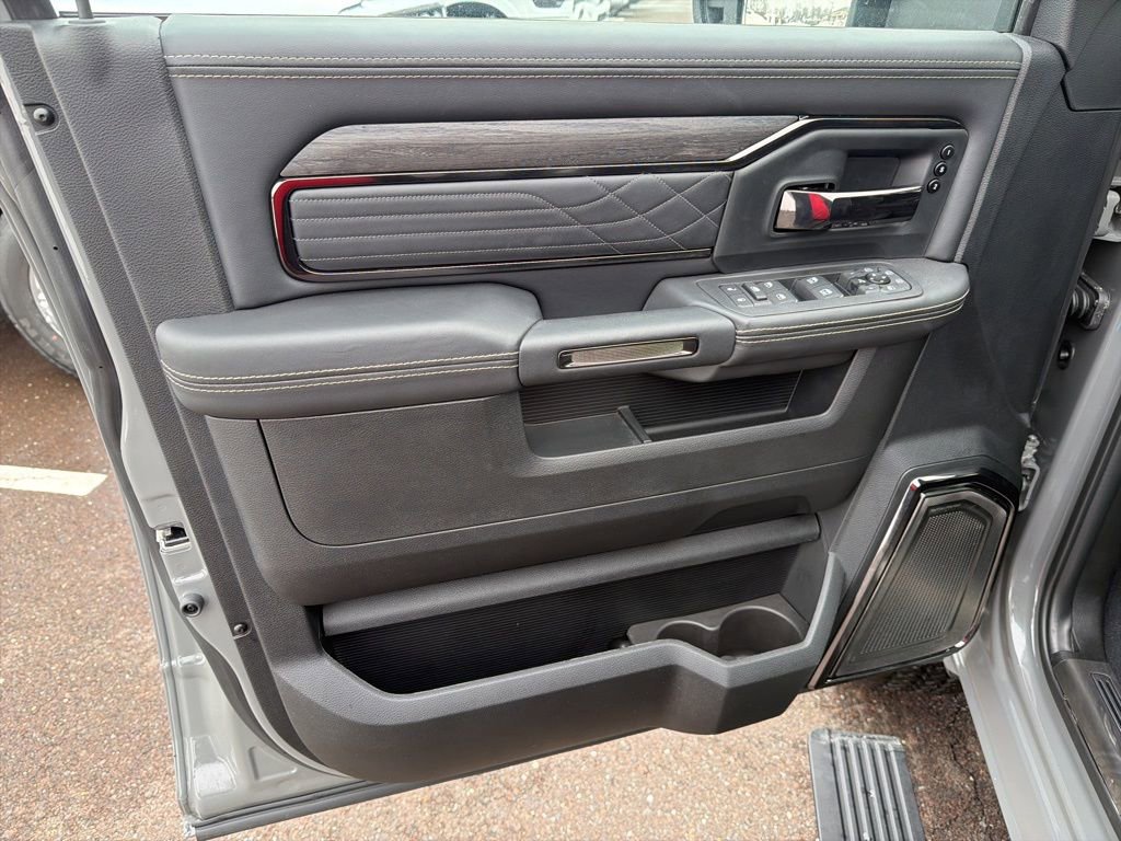 New 2026 RAM 2500 Limited image 5