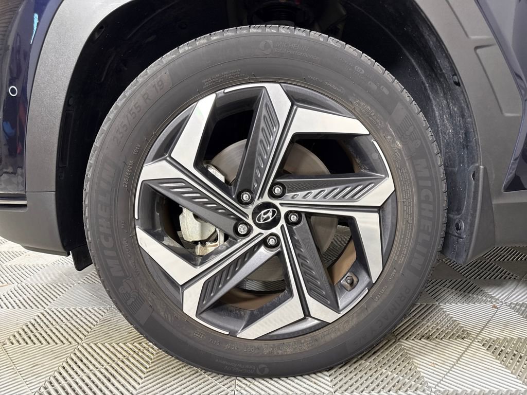 Used 2023 Hyundai Tucson Limited w/ Cargo Package image 25