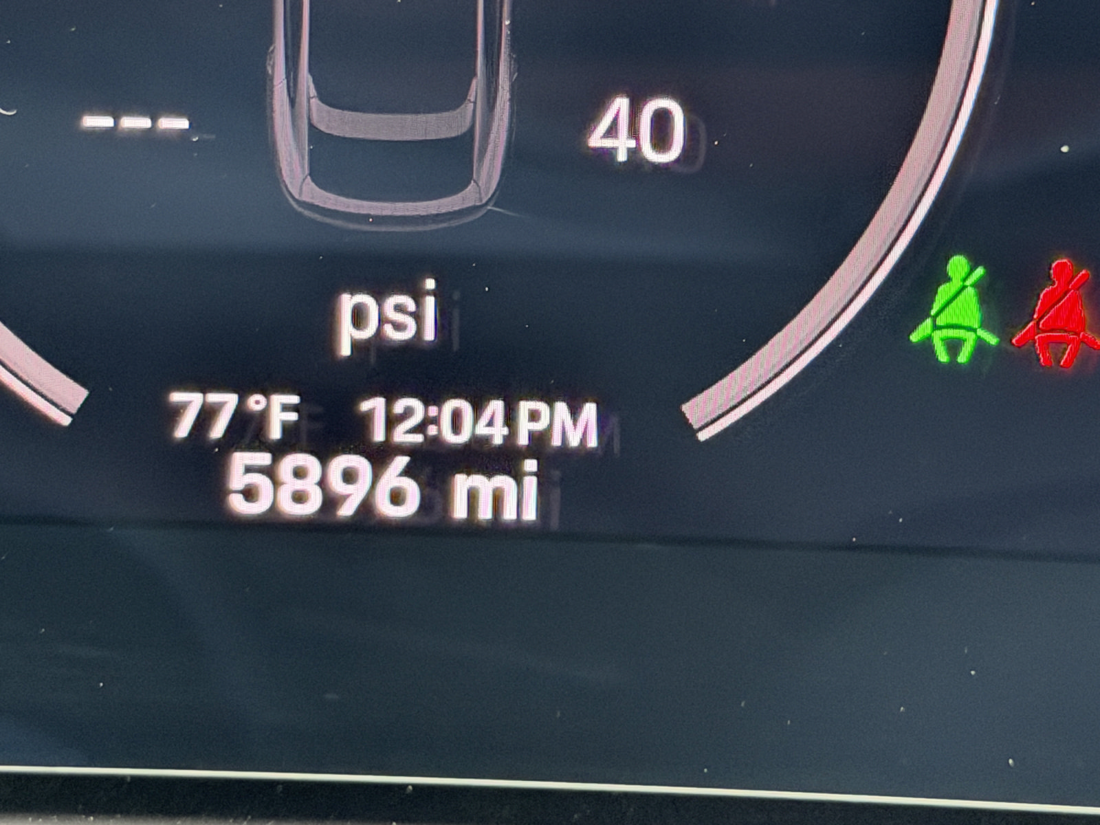 Certified 2025 Porsche Cayenne E-Hybrid Coupe AWD/4WD image 38