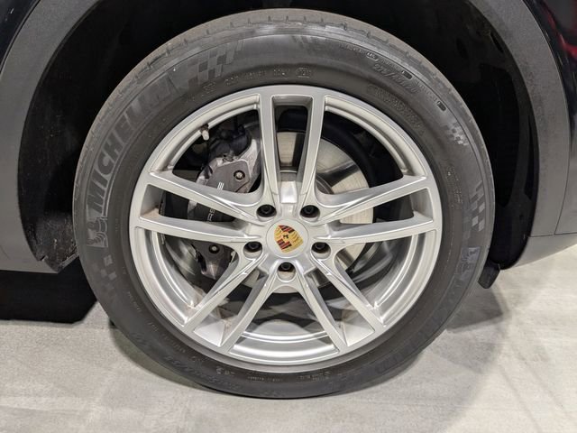 Used 2019 Porsche Cayenne AWD/4WD image 19