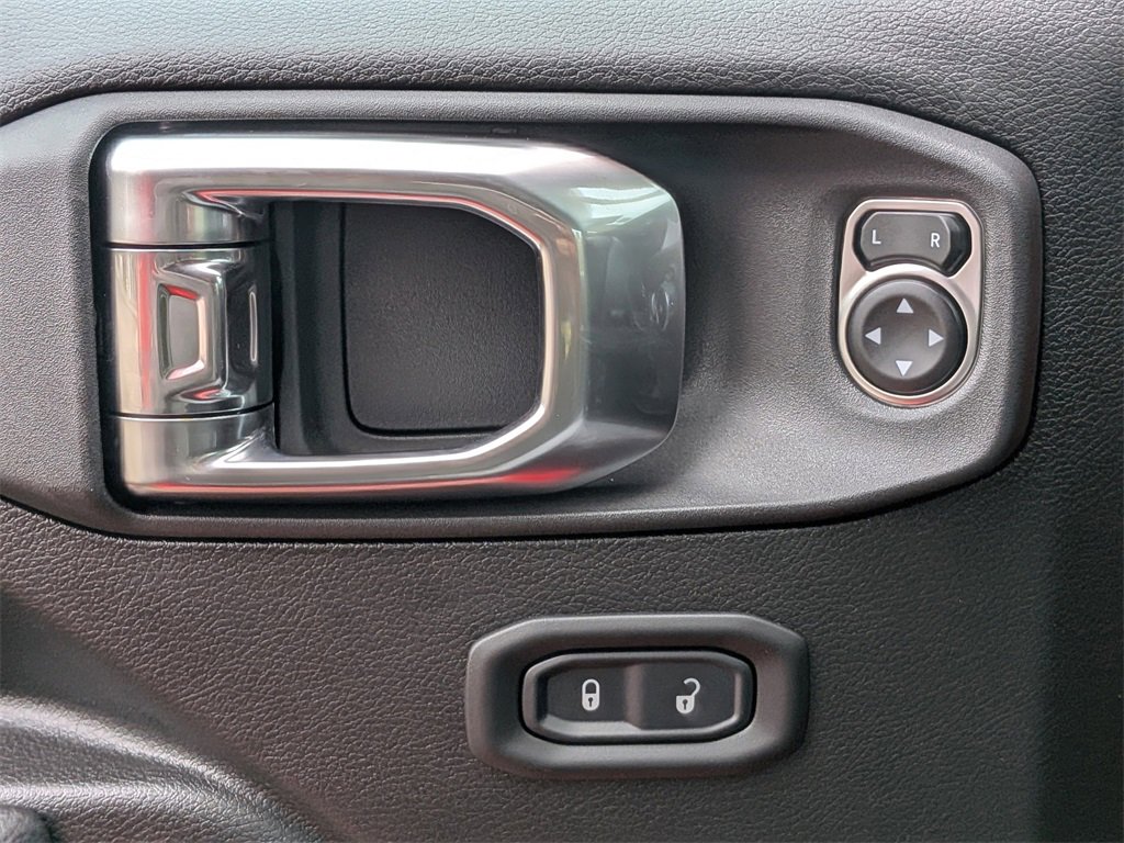 New 2025 Jeep Wrangler Sport S image 21