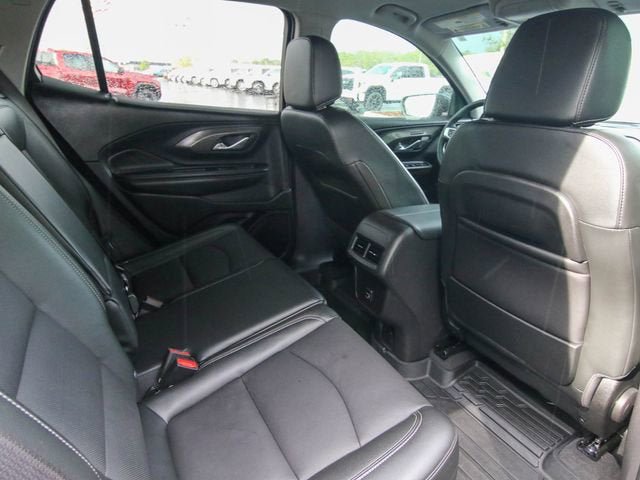 Used 2024 GMC Terrain SLT w/ Infotainment Package II AWD/4WD image 23