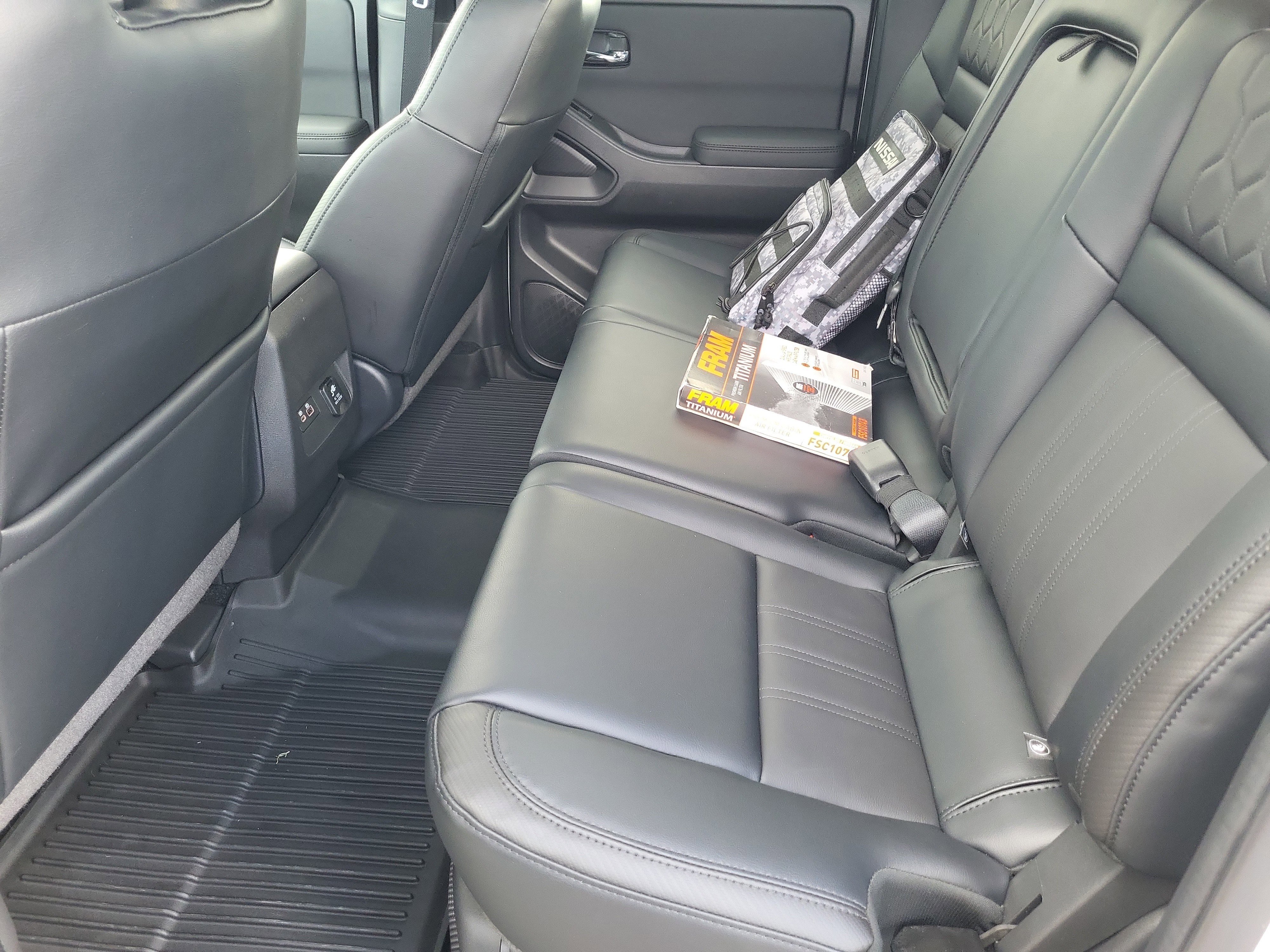 Used 2022 Nissan Frontier PRO-4X w/ Pro-4X Premium Package image 23