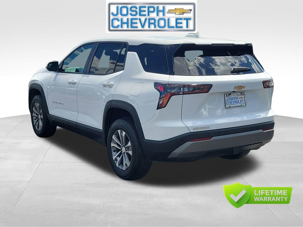 Used 2025 Chevrolet Equinox LT FWD image 3
