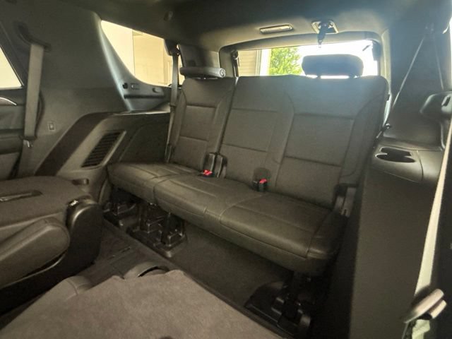 Used 2024 Chevrolet Tahoe High Country w/ Advanced Technology Package AWD/4WD image 19