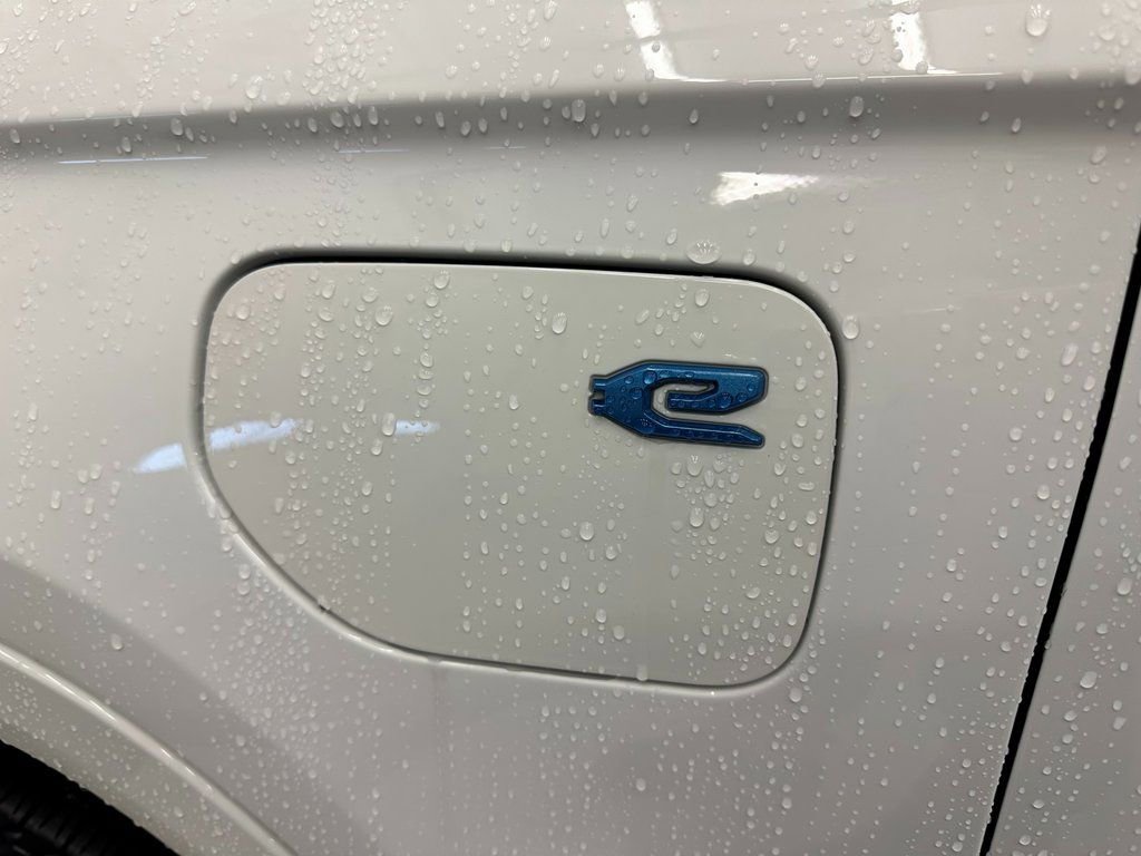 Used 2022 Jeep Grand Cherokee Overland image 13