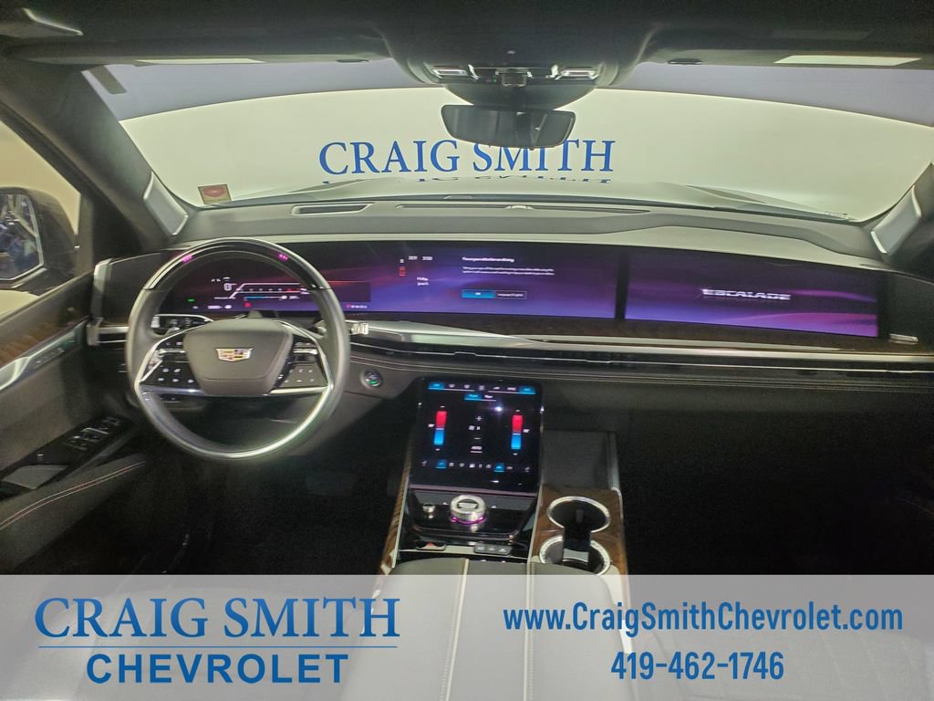 Used 2025 Cadillac Escalade Sport Platinum w/ LPO, Floor Liner Package AWD/4WD image 24
