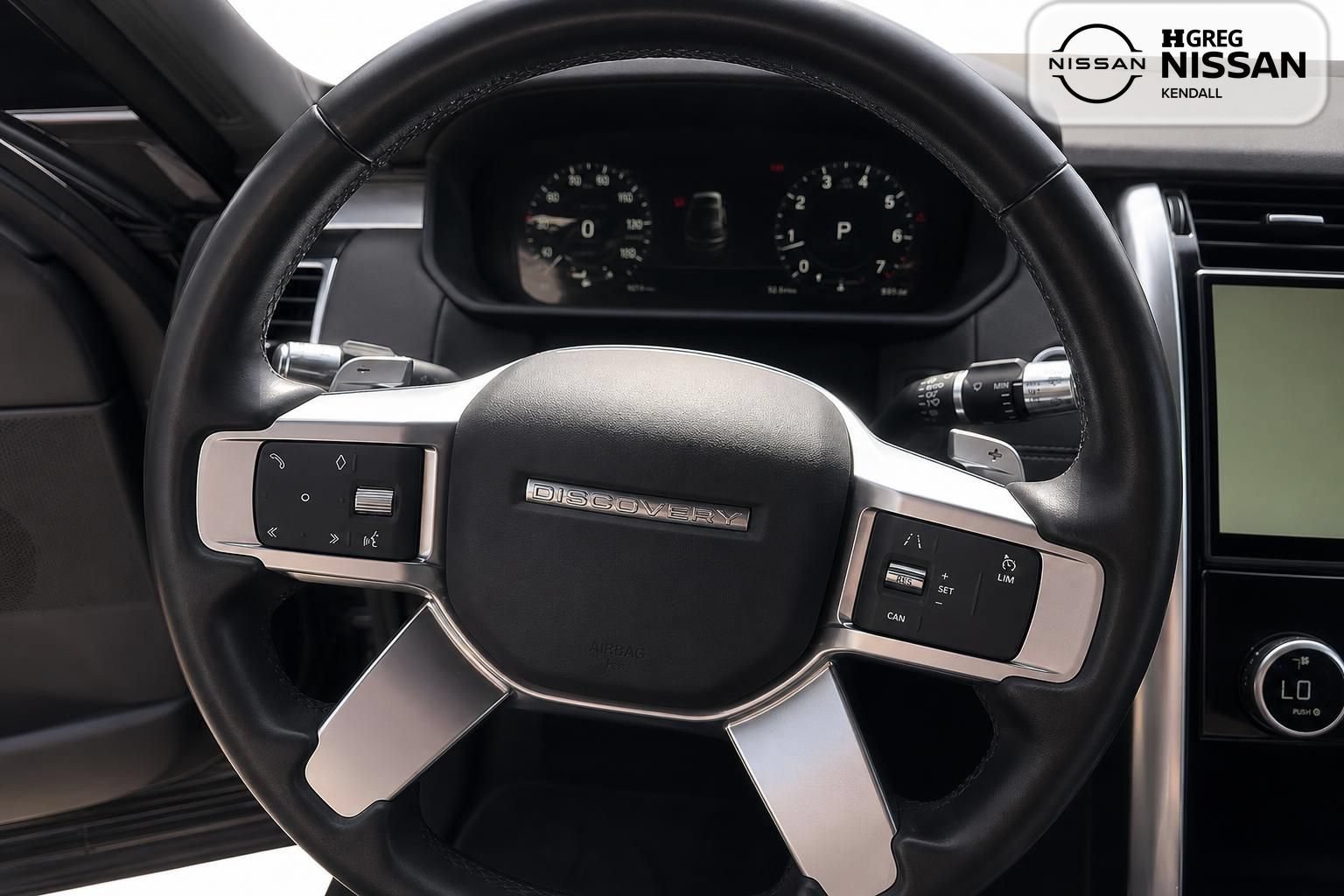 Used 2022 Land Rover Discovery S R-Dynamic AWD/4WD image 8