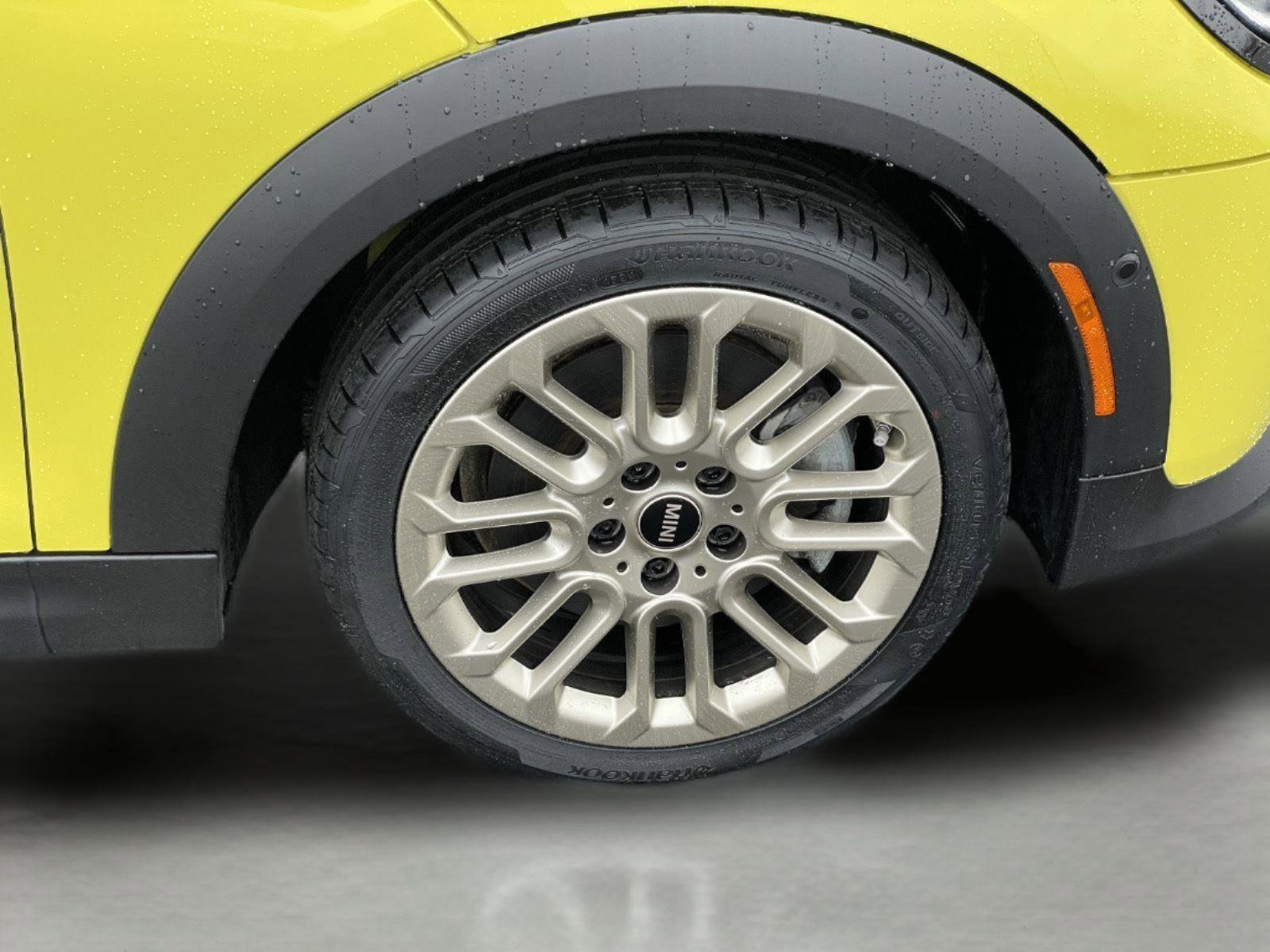 Used 2025 MINI Cooper S image 9