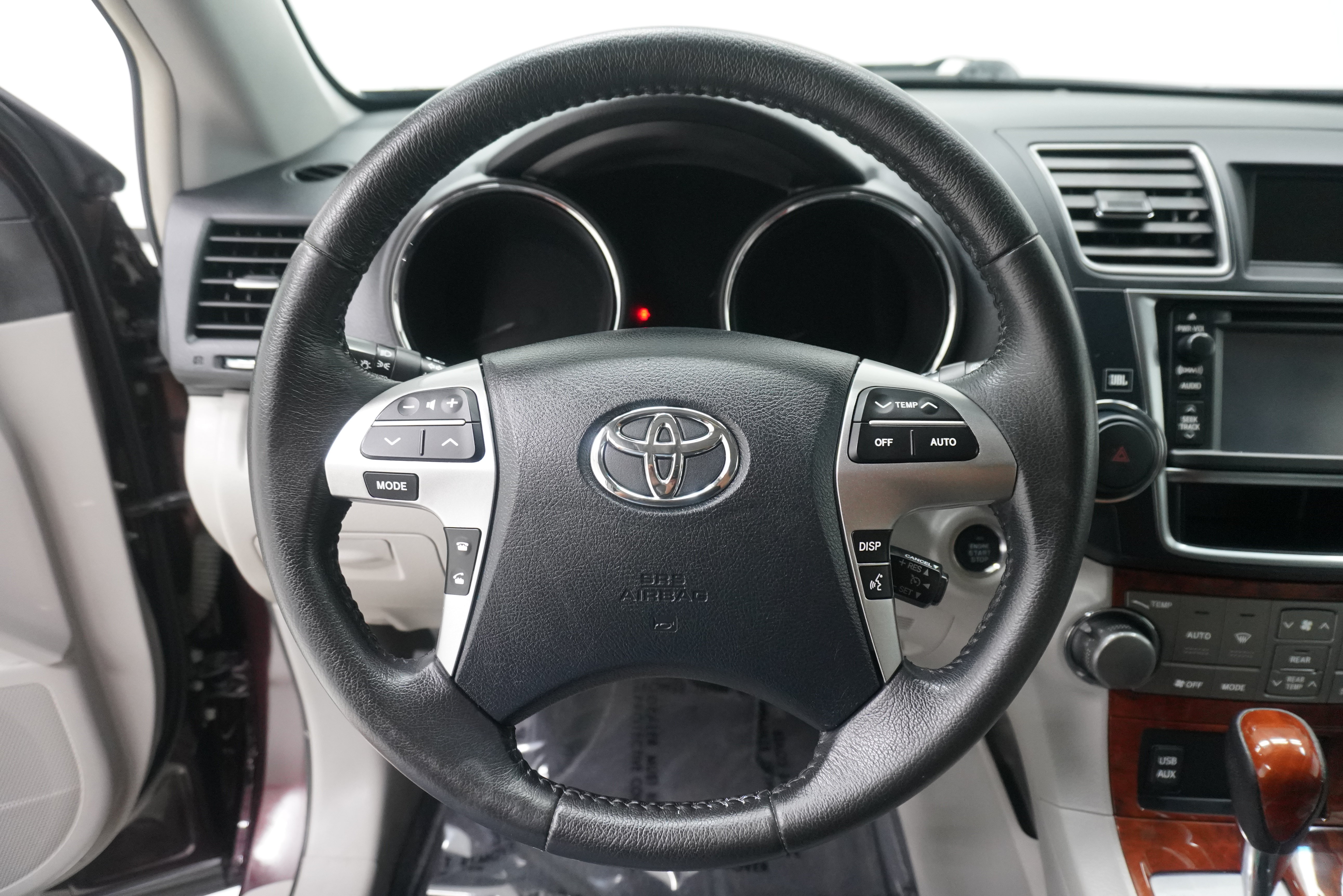 Used 2013 Toyota Highlander Limited FWD image 18