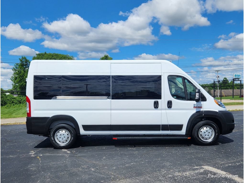 Used 2021 RAM ProMaster 2500 w/ Premium Appearance Group FWD image 10