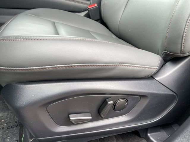 New 2026 Ford Explorer Active w/ Active Comfort Package image 14