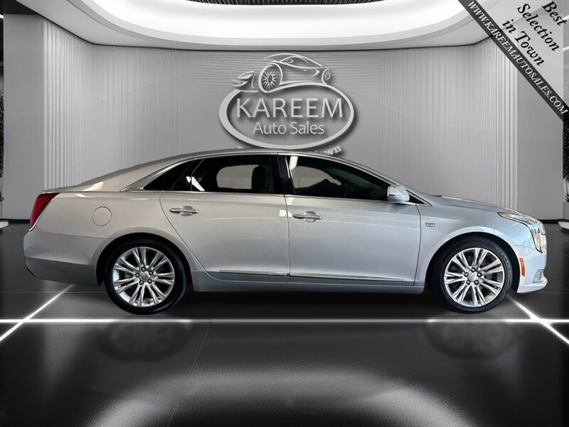 Used 2018 Cadillac XTS Luxury FWD image 4