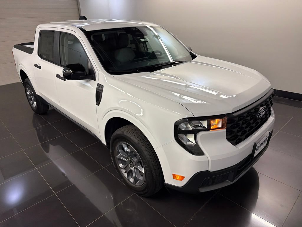 New 2026 Ford Maverick XLT w/ XLT Luxury Package