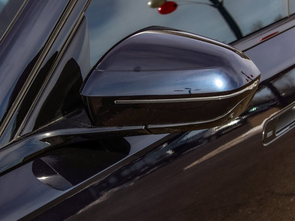 Used 2024 BMW i7 xDrive60 image 49