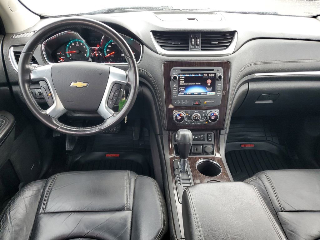 Used 2017 Chevrolet Traverse LT AWD/4WD image 23