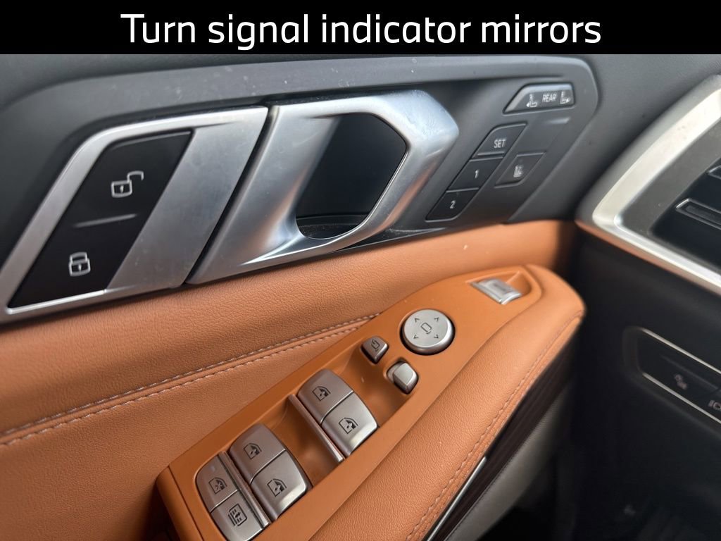 Certified 2025 BMW X7 xDrive40i w/ Premium Package AWD/4WD image 19