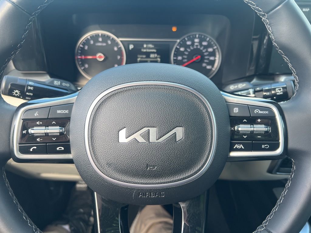Certified 2023 Kia Sorento S image 60