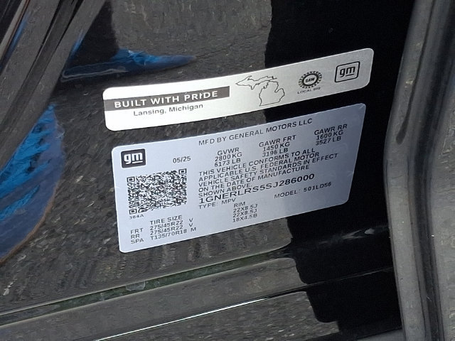 Used 2025 Chevrolet Traverse RS FWD image 26
