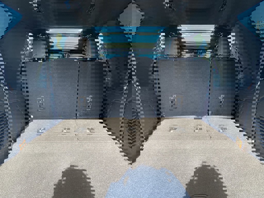 Used 2022 Chevrolet Tahoe High Country image 17