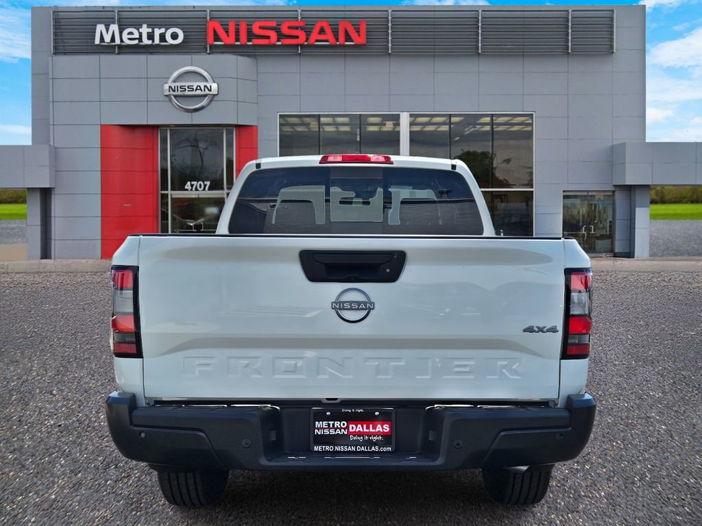 New 2026 Nissan Frontier S image 4