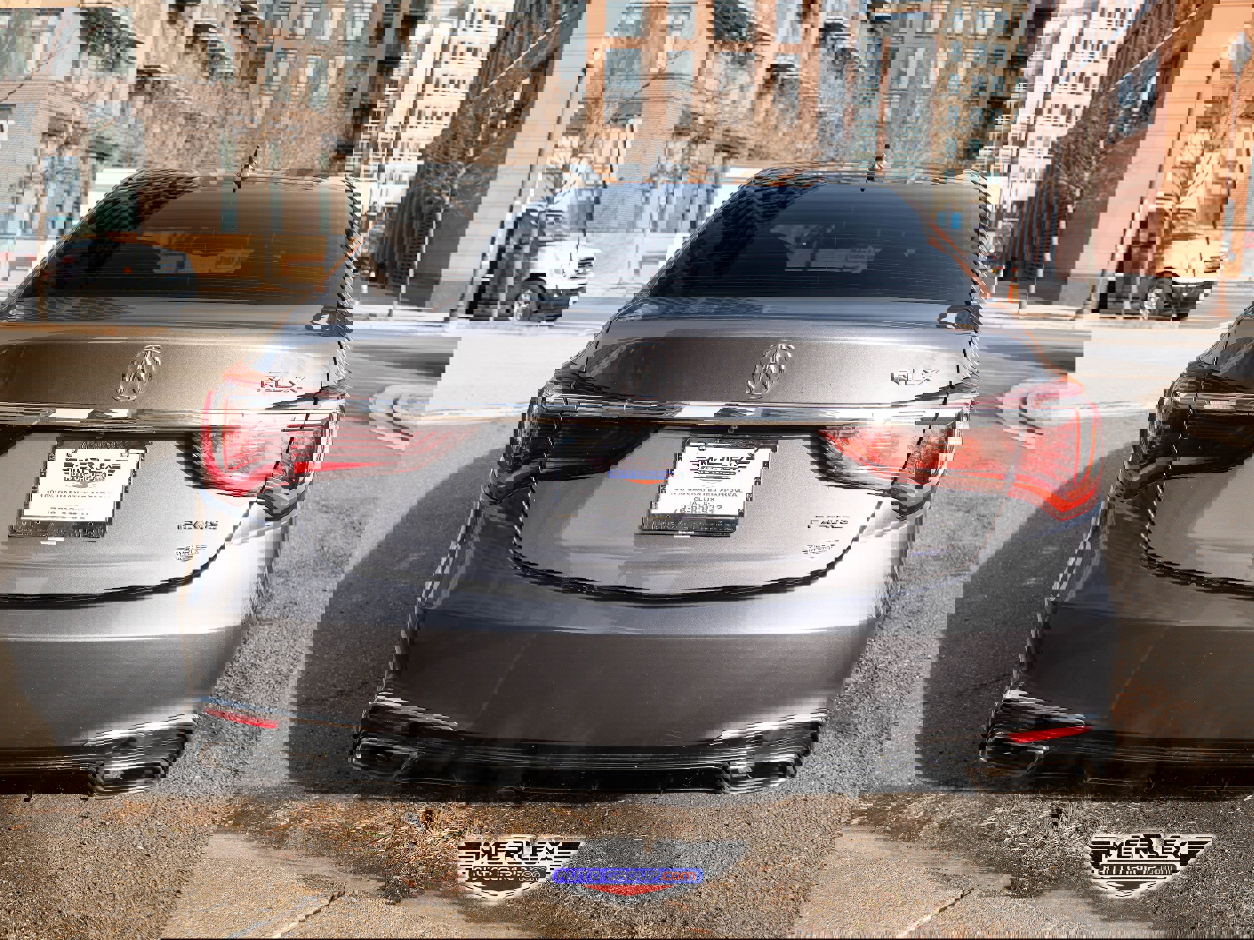 Used 2018 Acura RLX w/ Technology Package image 6