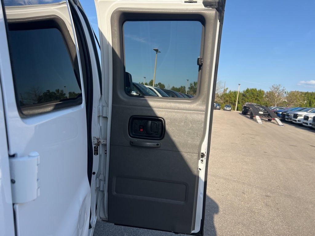 Used 2019 Chevrolet Express 3500 LT w/ LT Preferred Equipment Group RWD image 29