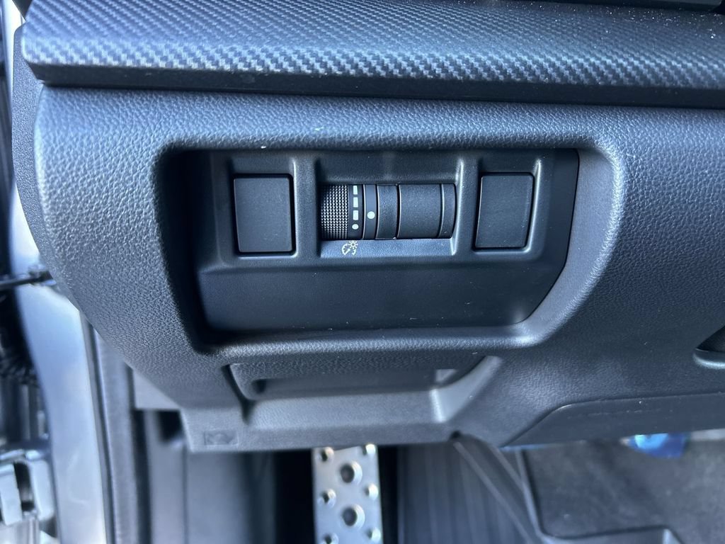 Certified 2025 Subaru Crosstrek 2.5i Sport AWD/4WD image 17