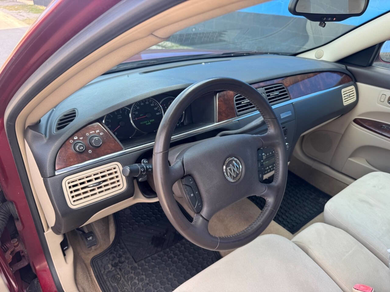 Used 2009 Buick LaCrosse CX image 12