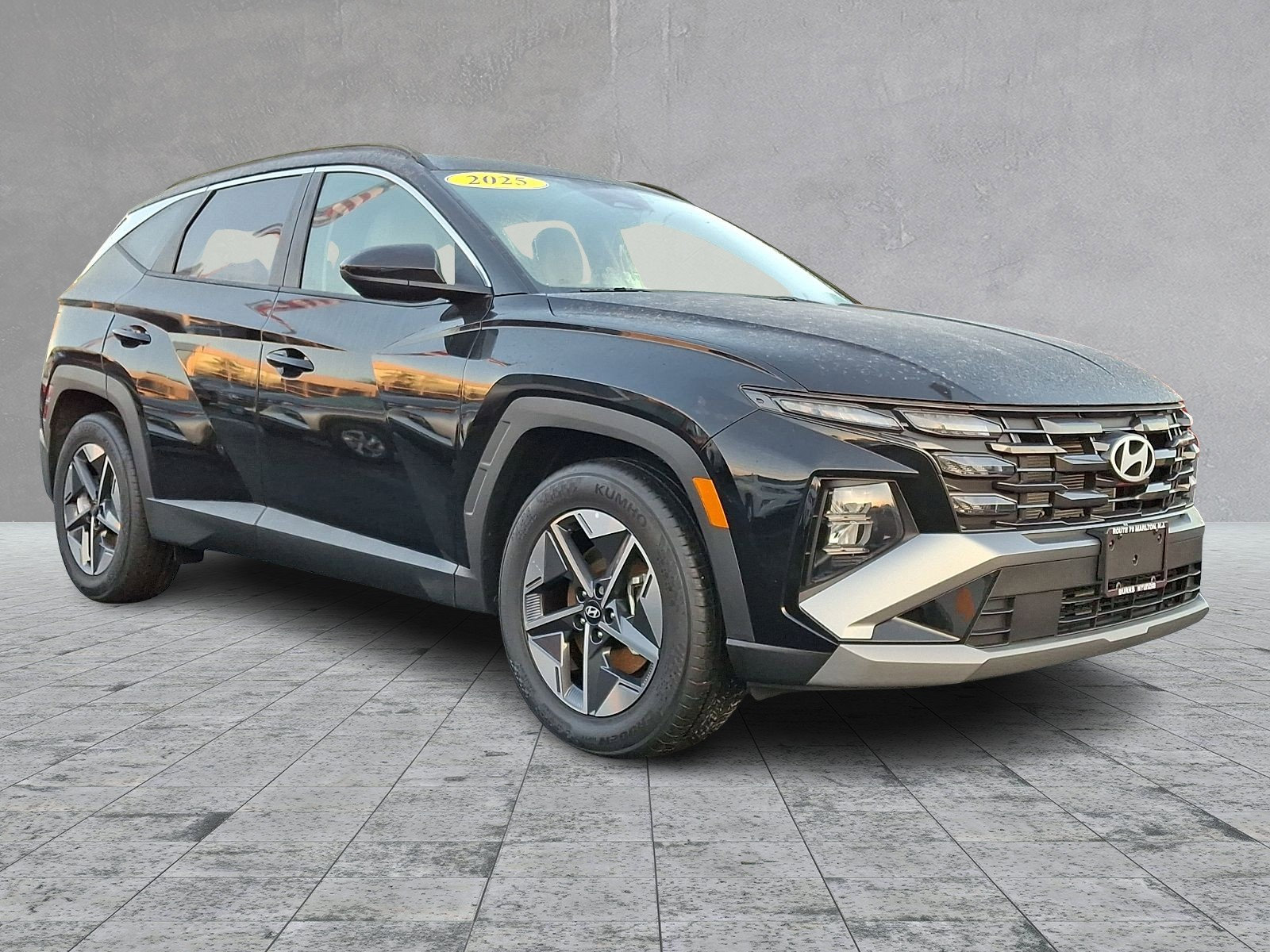 Used 2025 Hyundai Tucson SEL FWD image 2