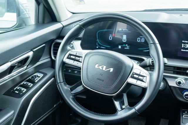 Used 2025 Kia Telluride S AWD/4WD image 30