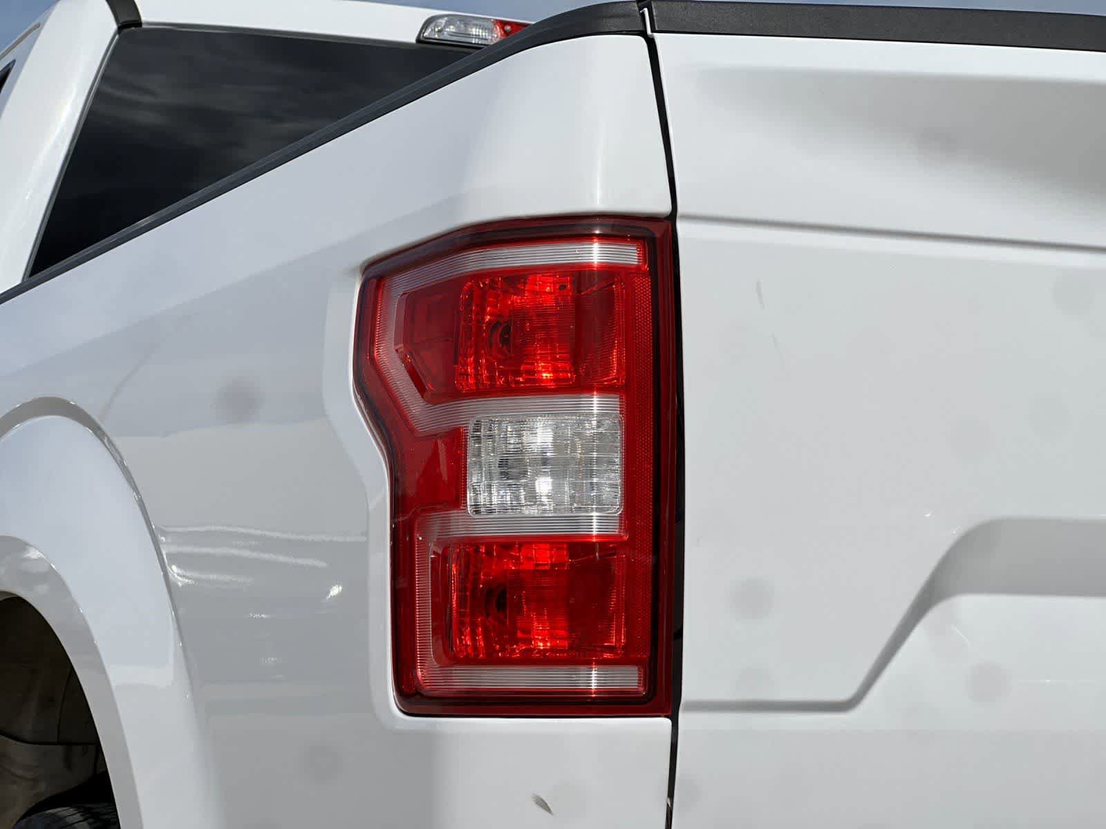 Used 2018 Ford F150 XLT w/ Equipment Group 301A Mid AWD/4WD image 26