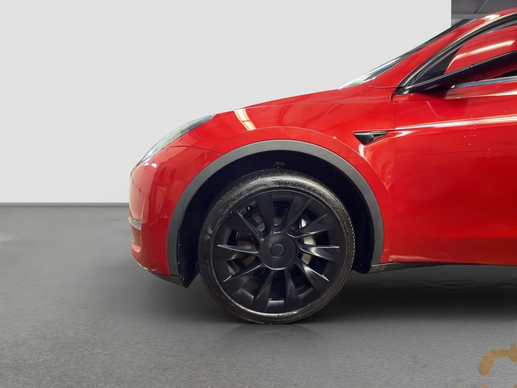 Used 2023 Tesla Model Y Long Range AWD/4WD image 21