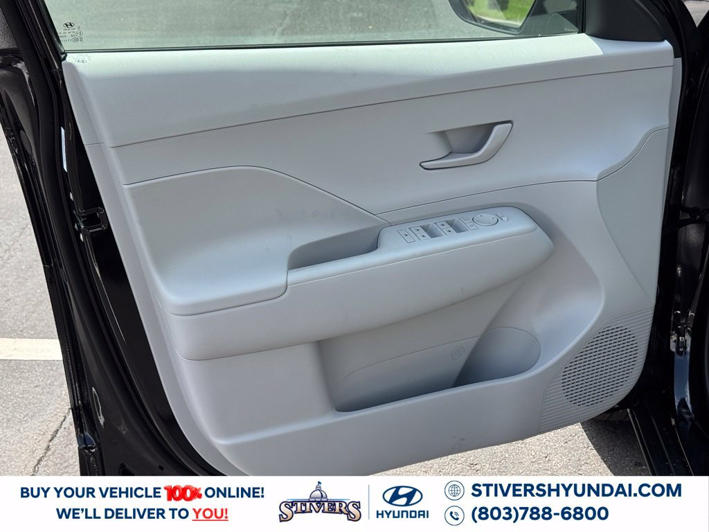 New 2027 Hyundai Kona SE FWD image 20