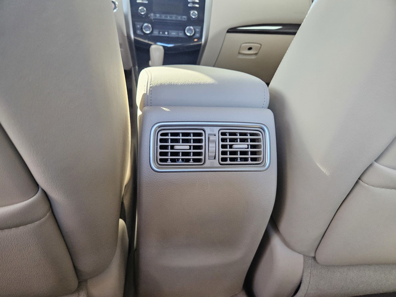 Used 2013 Nissan Altima 2.5 SL FWD image 19